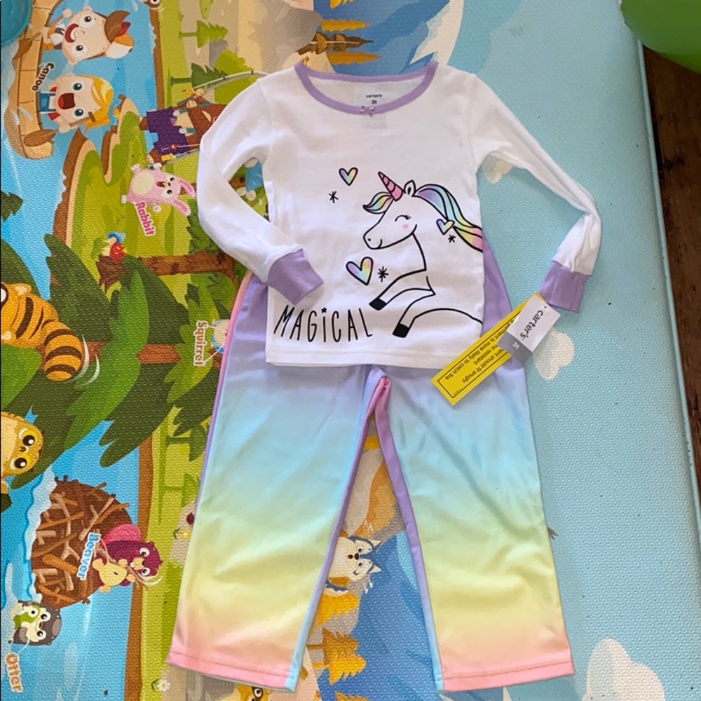 🌈New Carter’s Unicorn Magical Pjs Set
